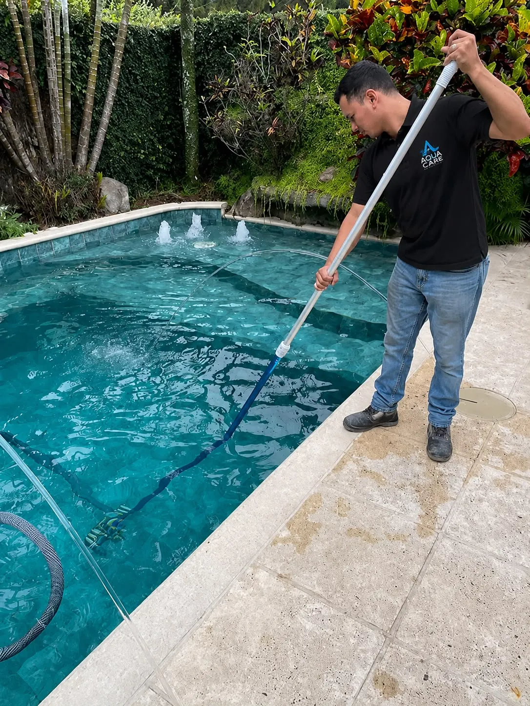 aqua care mantenimiento piscinas